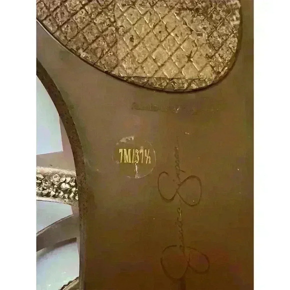 Jessica Simpson Cammie Splittoe Ankle Strap Sandal Gold Size 7.5 Beaded - Picture 9 of 9